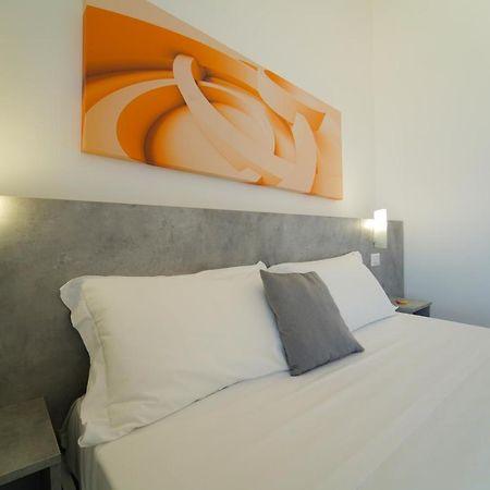 דאבולי Hotel Rivabella מראה חיצוני תמונה