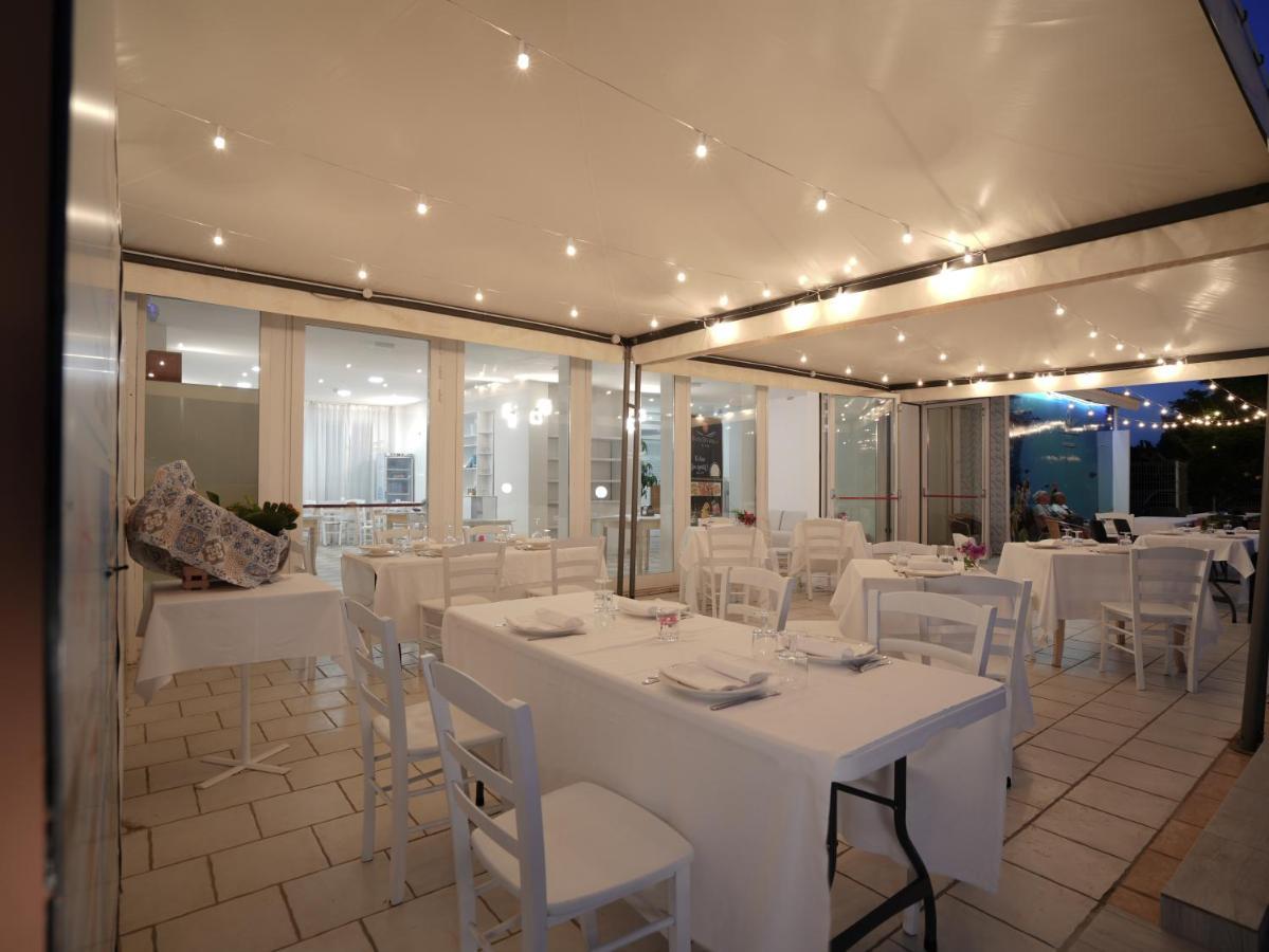 דאבולי Hotel Rivabella מראה חיצוני תמונה