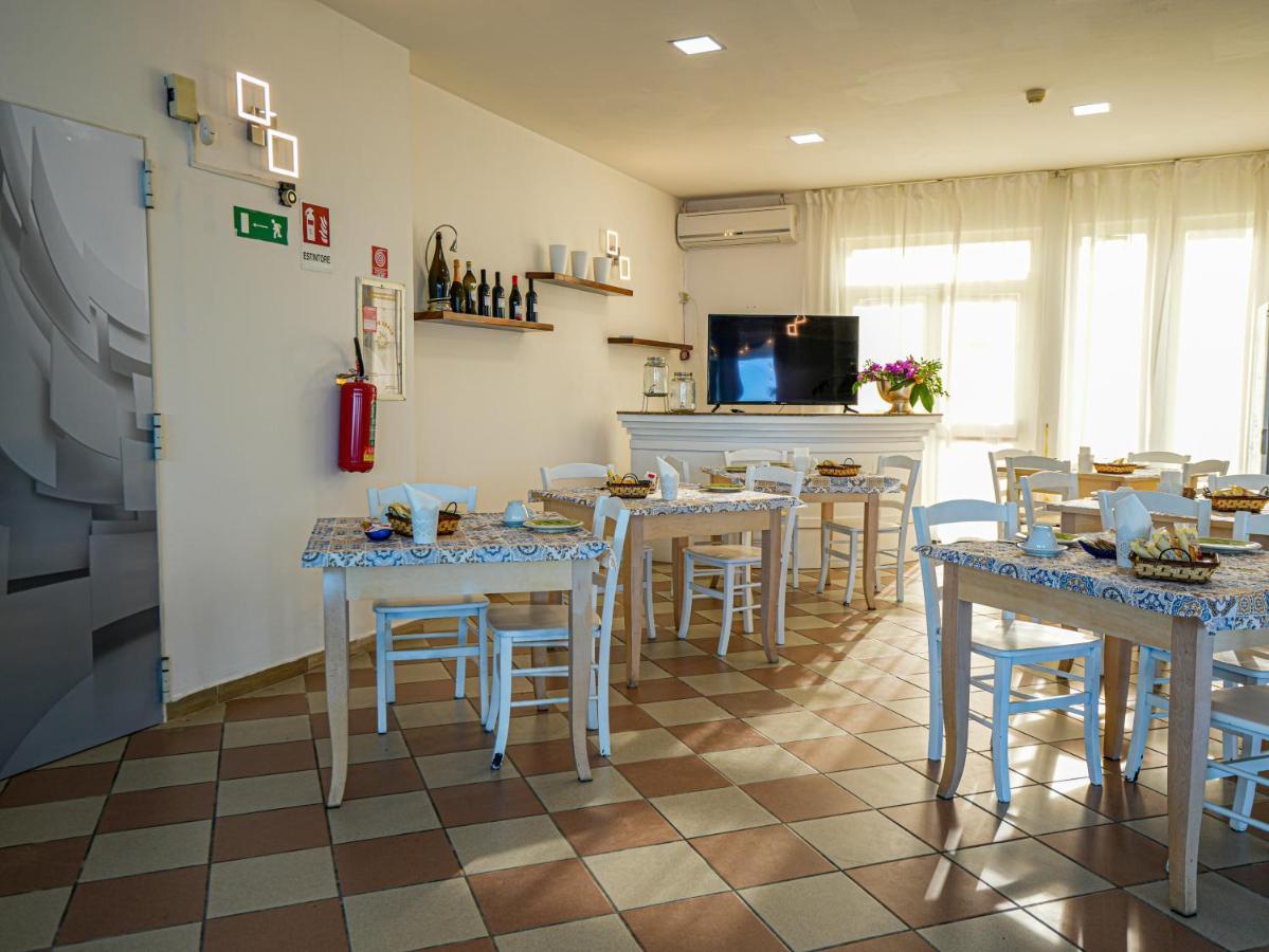 דאבולי Hotel Rivabella מראה חיצוני תמונה