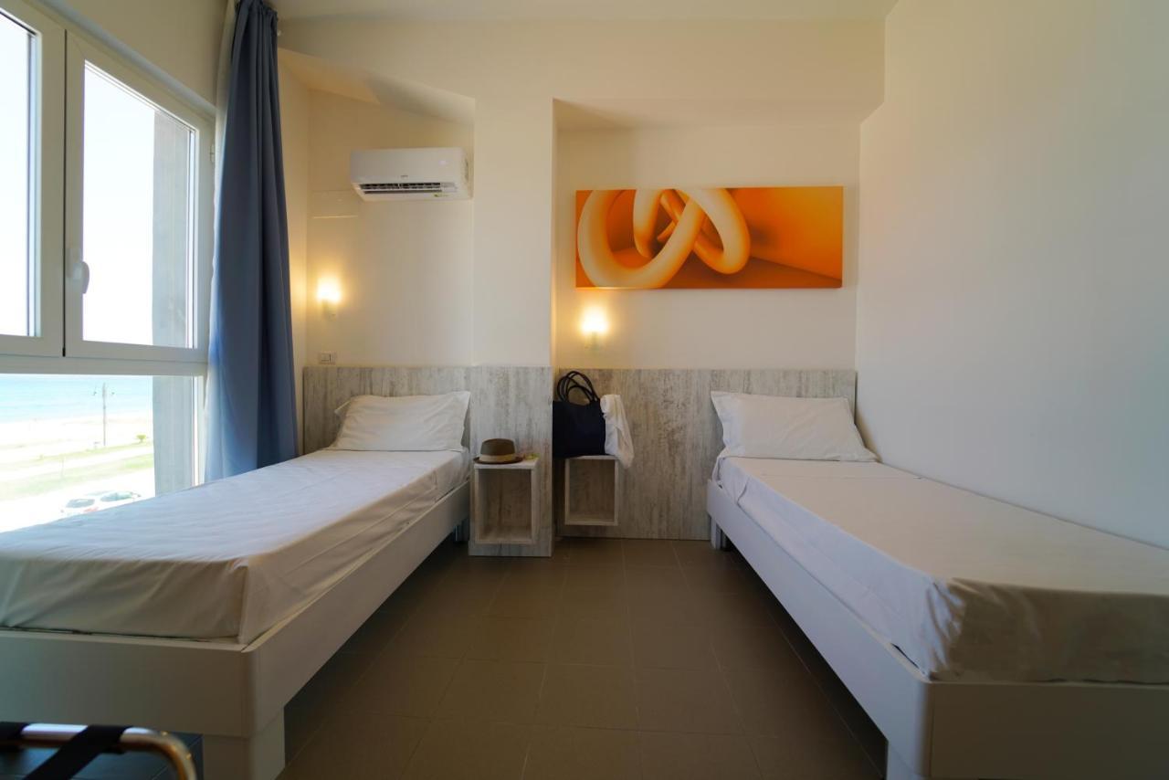 דאבולי Hotel Rivabella מראה חיצוני תמונה