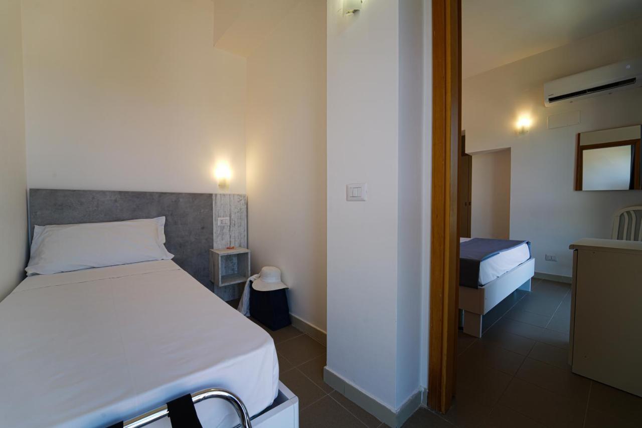 דאבולי Hotel Rivabella מראה חיצוני תמונה