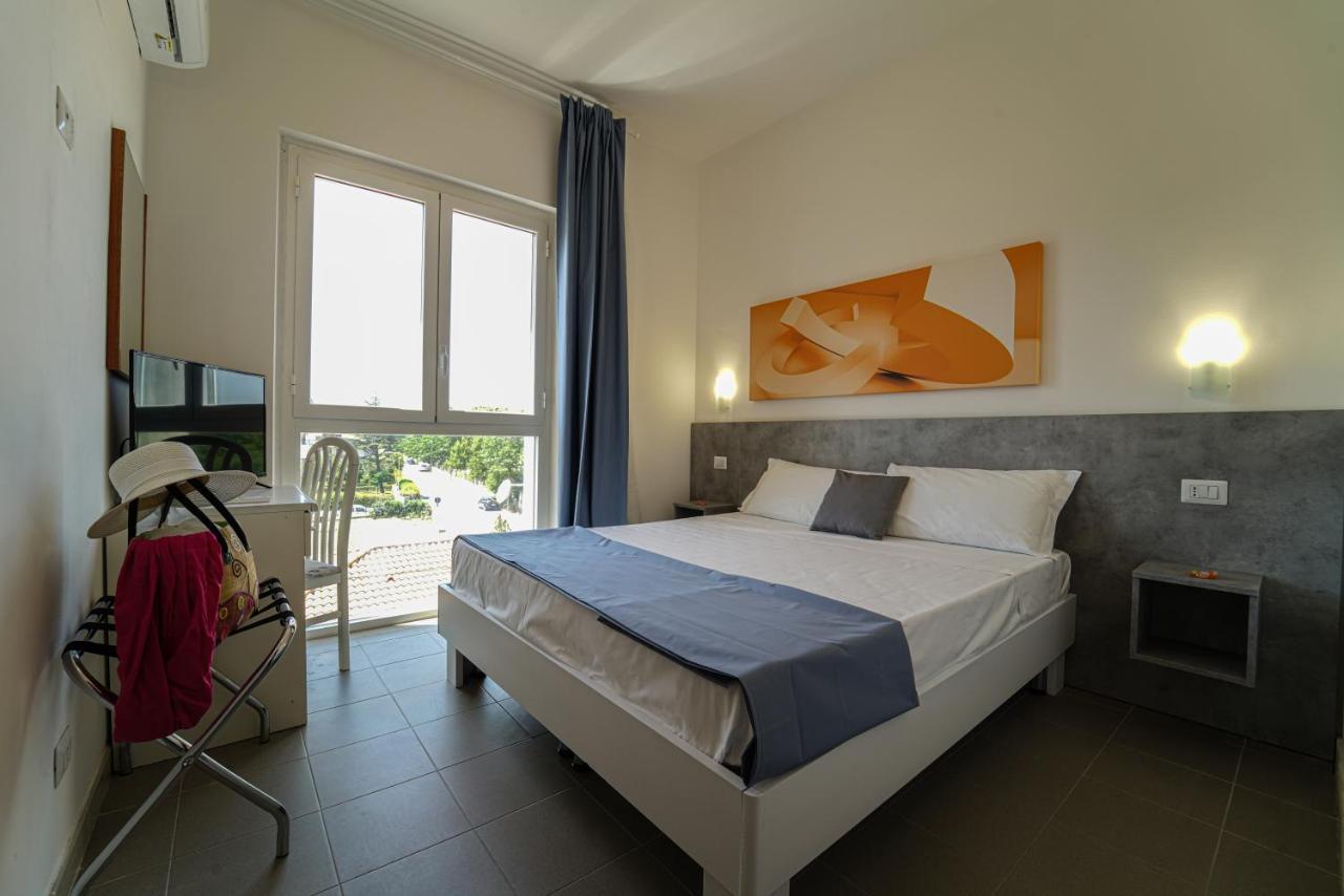 דאבולי Hotel Rivabella מראה חיצוני תמונה