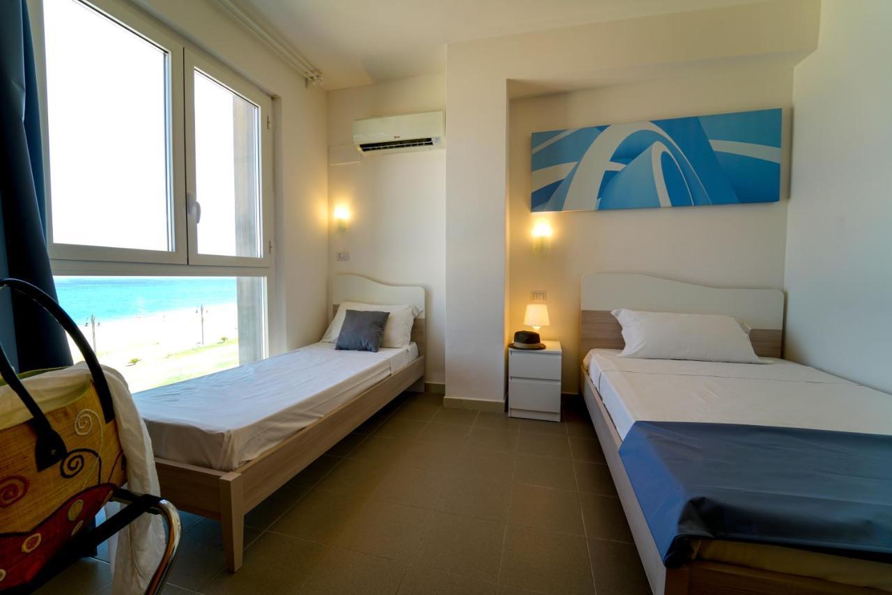 דאבולי Hotel Rivabella מראה חיצוני תמונה